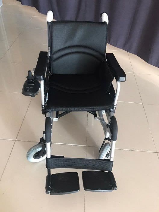 Pulsemed Akülü Tekerlekli Sandalye (Model 9007)