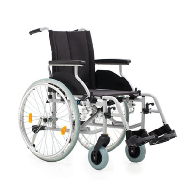 Comfort Özellikli Tekerlekli Sandalye